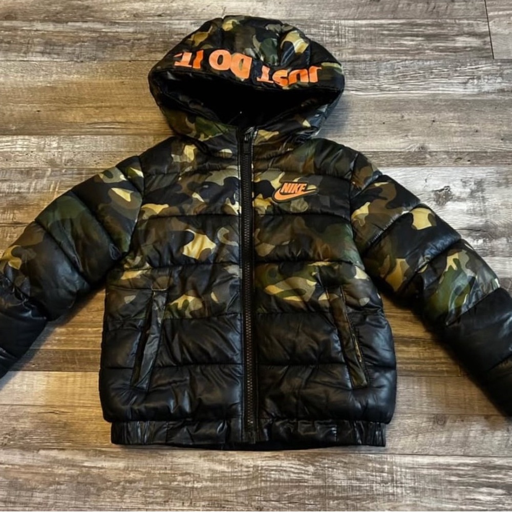 Nike Black and Green Camo Jacket